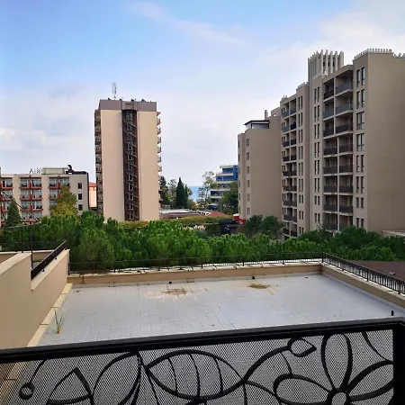 Visit Sunny Sarka Daire *
